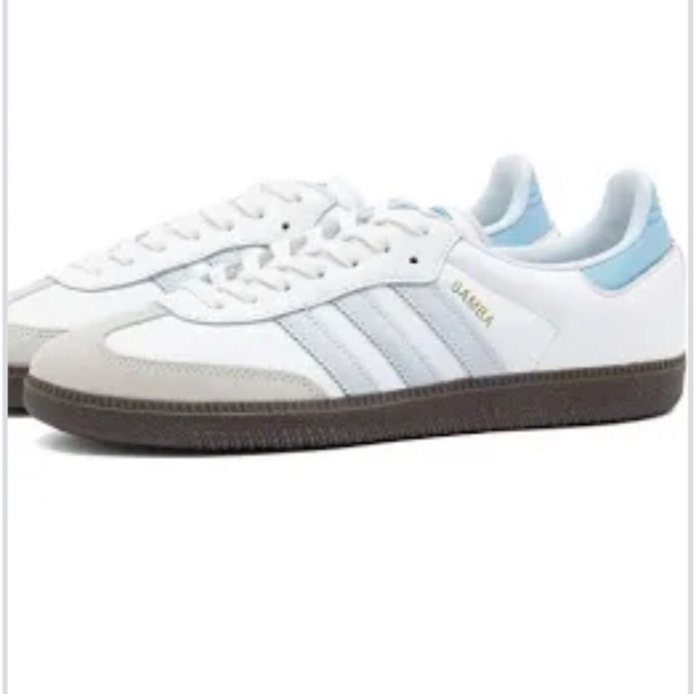 Adidas OG cloud blue halo